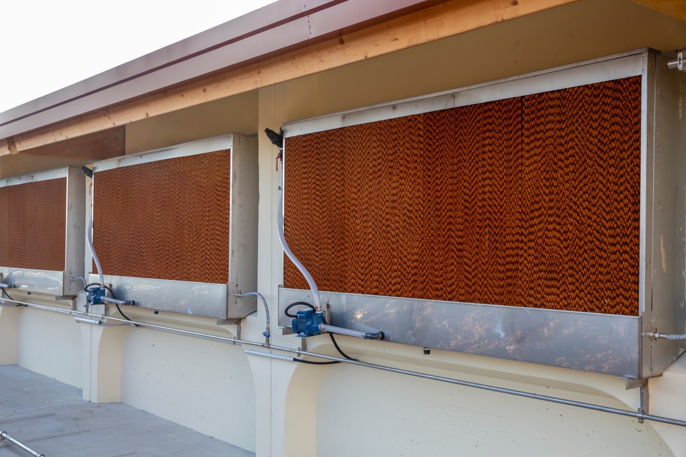 Sistemi di Ventilazione per Allevamenti